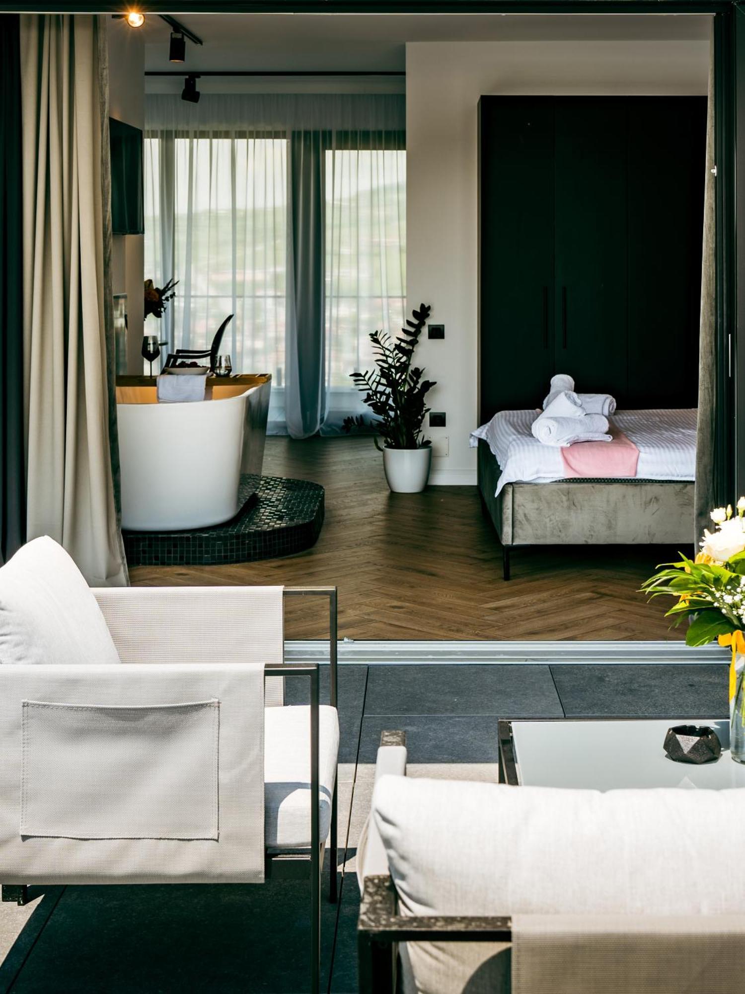 קלוז'-נאפוקה Evo Residence Panoramic מראה חיצוני תמונה